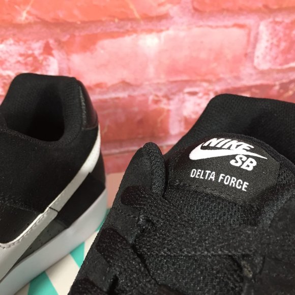 NIKE SB DELTA FORCE VULC BLACK WHITE ANTHRACITE main image 5